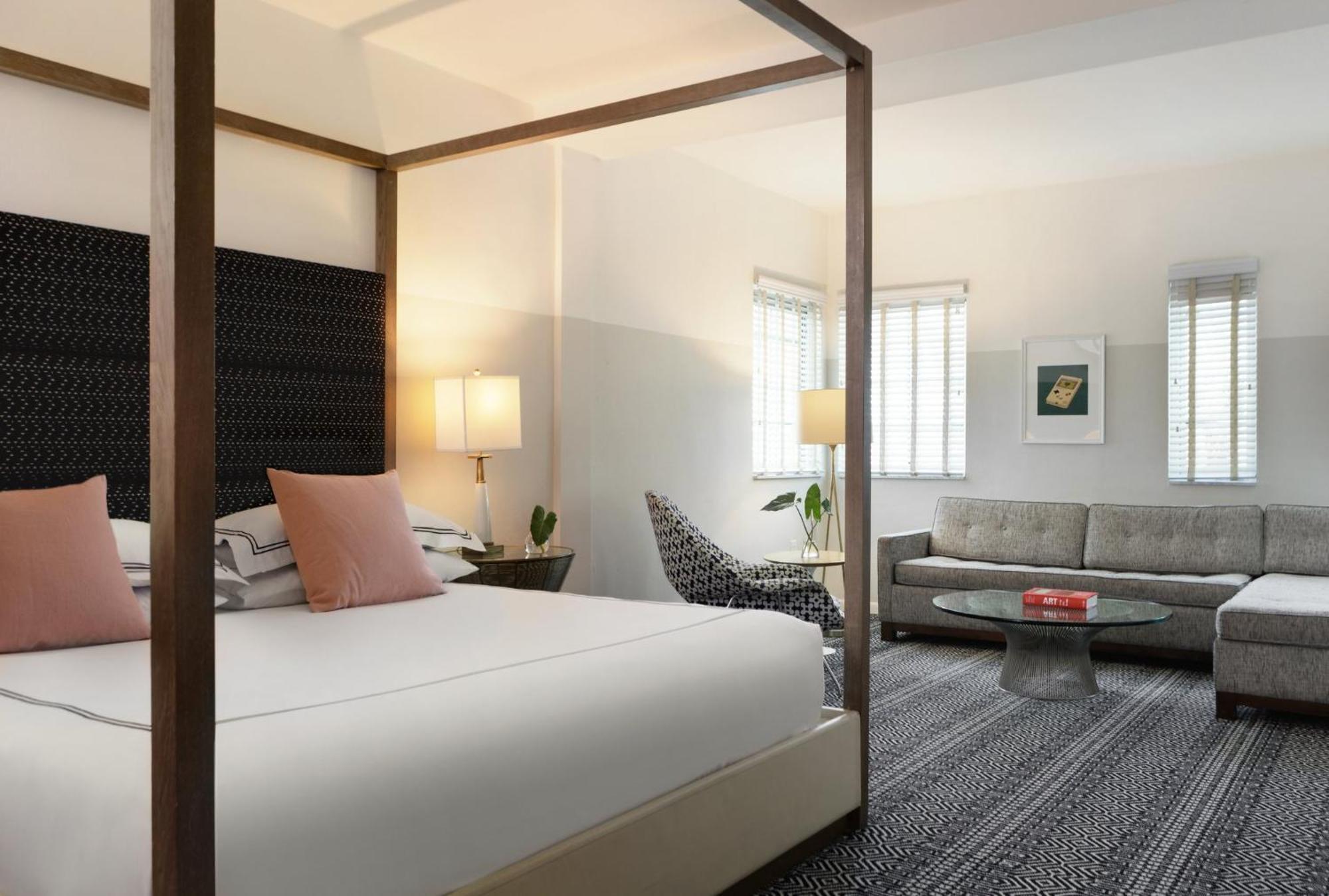 Kimpton Surfcomber Hotel By Ihg Маямі-Біч Екстер'єр фото