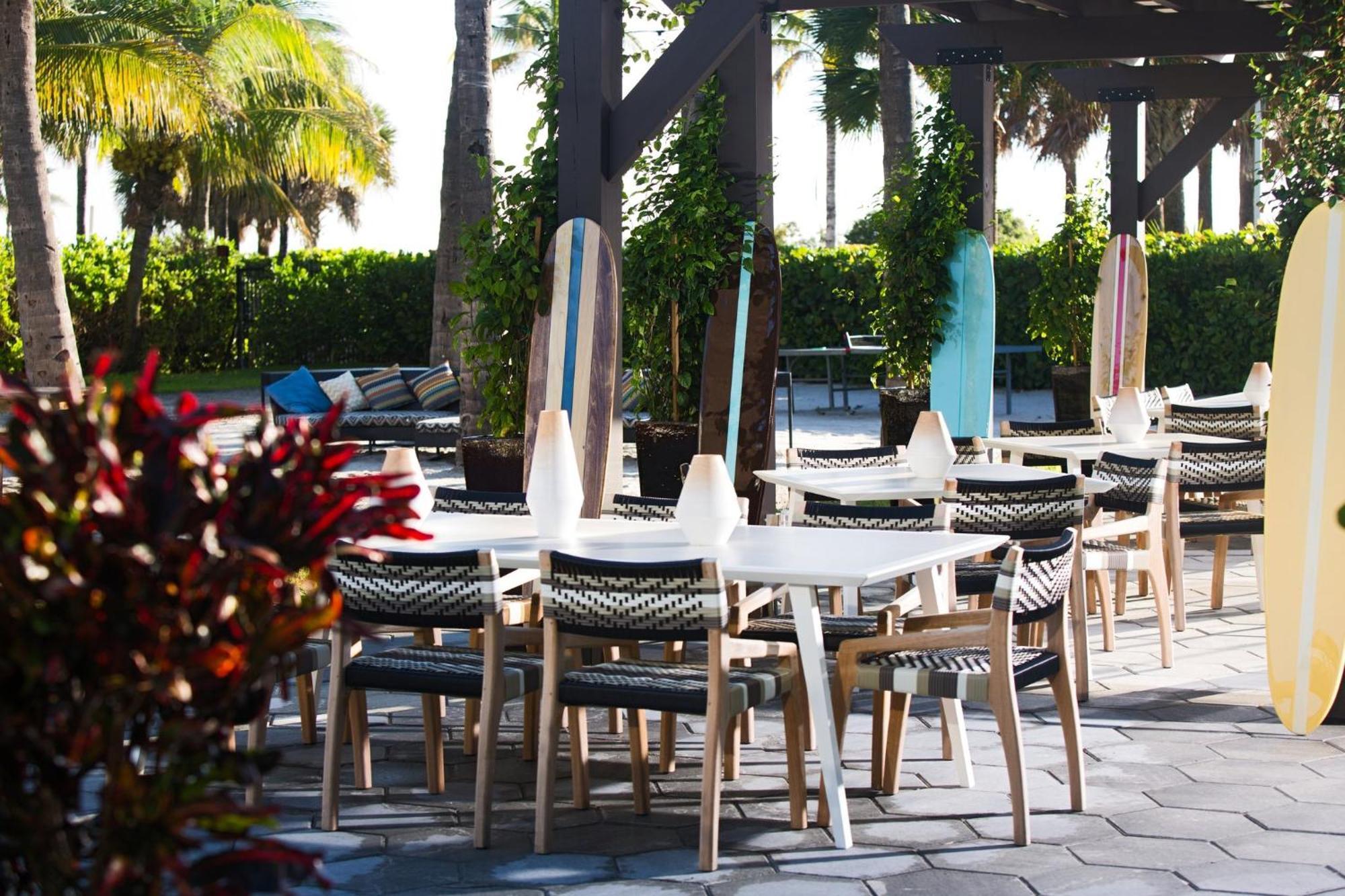 Kimpton Surfcomber Hotel By Ihg Маямі-Біч Екстер'єр фото