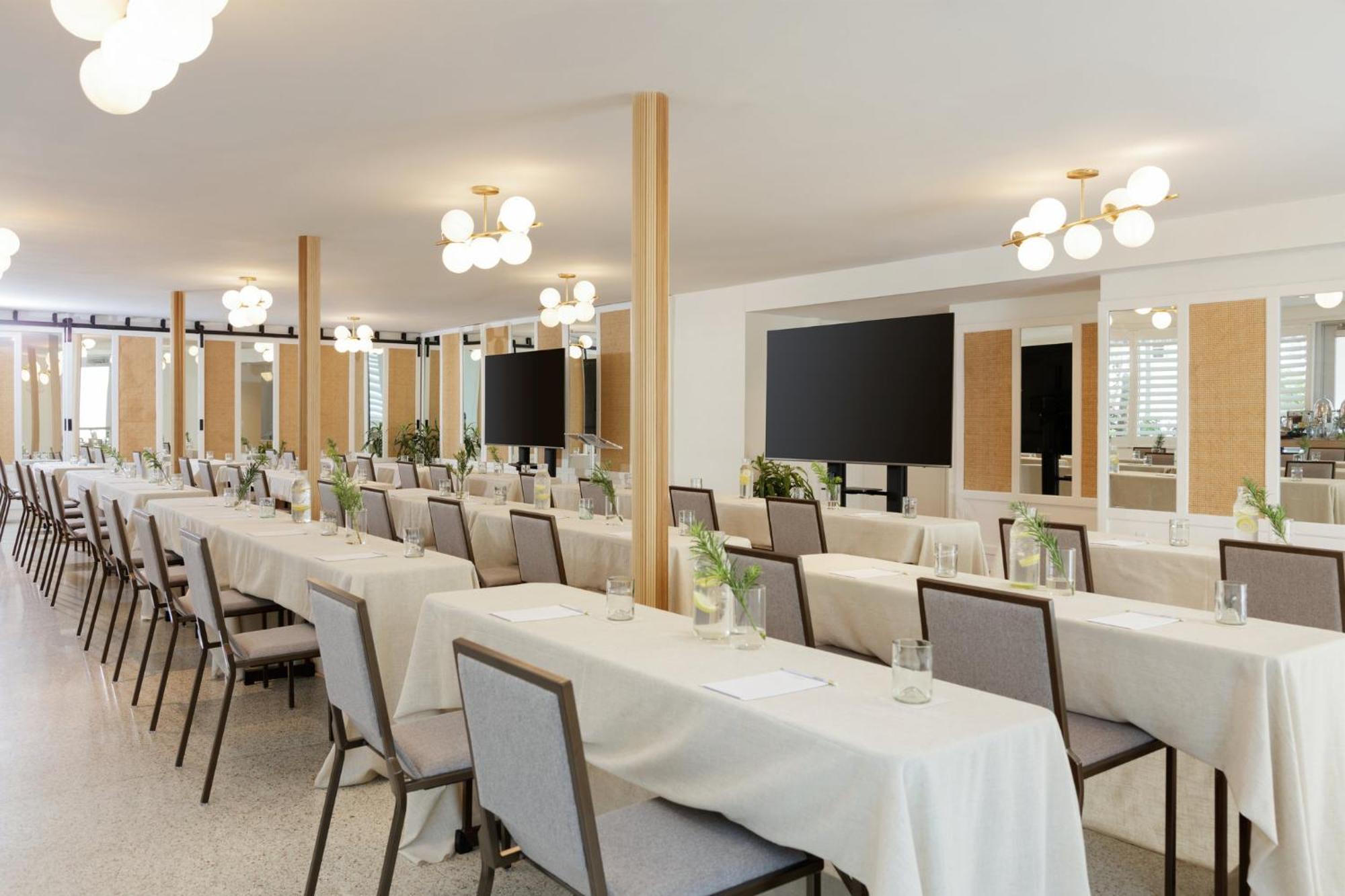 Kimpton Surfcomber Hotel By Ihg Маямі-Біч Екстер'єр фото